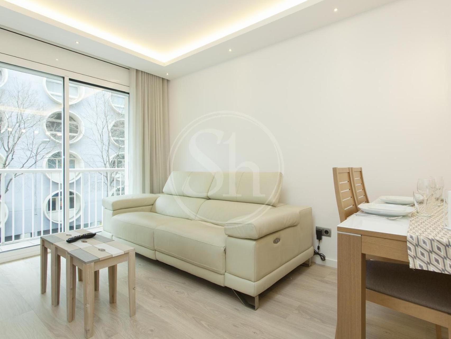 Apartment For 8 People Barcelona
